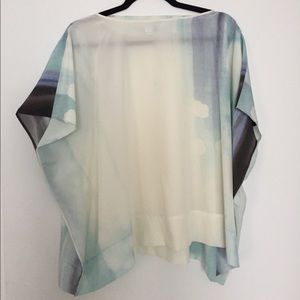 Diane Von Furstenberg Silk tunic blouse